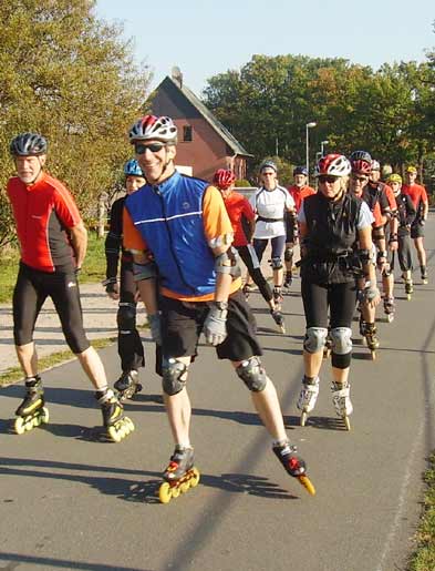 Der Pulk rollt los