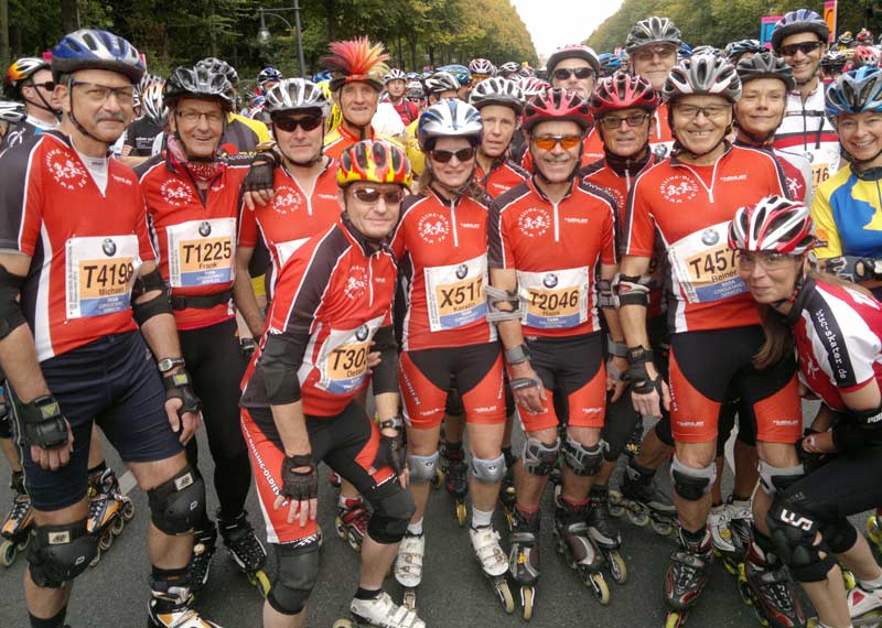 Rolling Oldies am Start beim Berlin-Marathon 2012