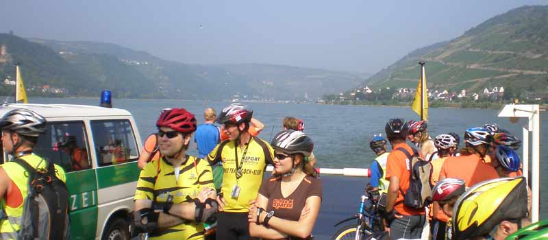 Auf der Rheinfähre